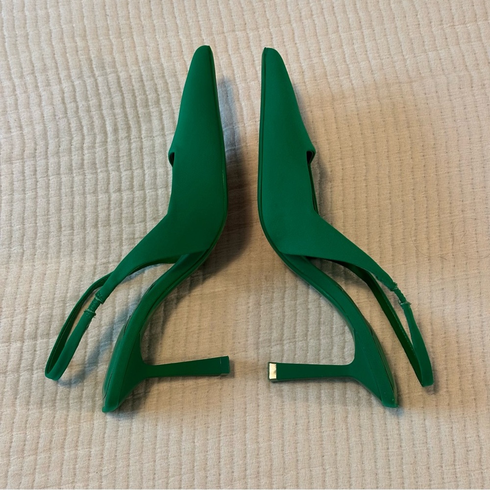 Zara Green Pointed Slingback Heels - Picture 4 of 4